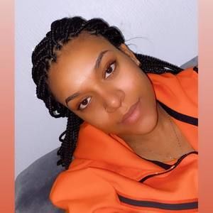 Meet your Posher, Jordana